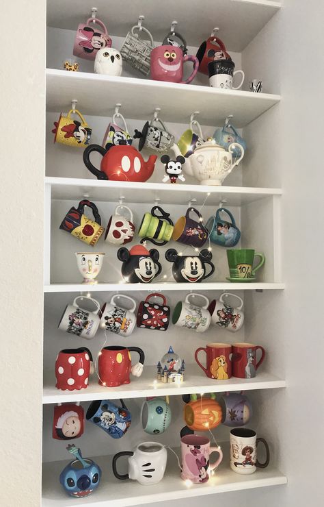 Mug Collection Display Shelf, Disney Kitchen Decor, Deco Disney, Casa Disney, Disney Room, Coffee Mug Display, Disney Room Decor, Mugs Collection, Disney Coffee Mugs