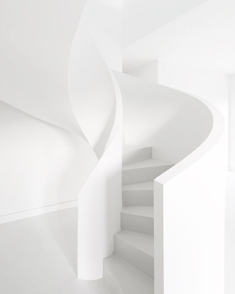 Monochrome Interior, Hallway Design, Total White, White Building, White Office, White Room, Authentic Design, Futuristic Architecture, Shades Of White