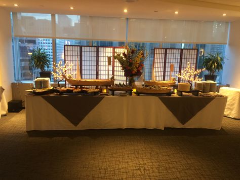 🎉 2016 🎉 Asian Food Station Wedding, Food Station Wedding, Table Balloons, Blue Sushi, Japanese Buffet, Japan Party, Sushi Buffet, Wedding Food Stations, Maya Ali