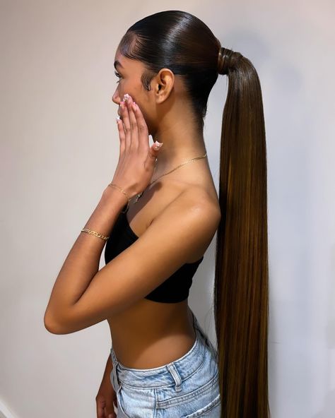 In awe of the color match🥹 Book your Sleek Ponytail through DM - - - - #sleekponytails #sleekhairstyles #longhair #brownhair #color30 #versatilehairstylist #yonkershairstylist #mountvernonhairstylist #nychairstylist #braidersinnewyork #hairhairhair #beginnerhairstylist #trending #entreprenuer #explore #trending High Ponytail Middle Part, Ponytail Middle Part, Frontal Ponytail, Match Book, High Ponytail, Sleek Ponytail, Sleek Hairstyles, High Ponytails, Middle Part