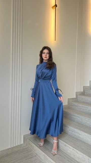 Modest Blue Dress Formal, Dress For Medium Size Woman, Elegant Modest Dresses Classy, Modest Dresses Classy, Dress Suits For Women Classy, Fancy Modest Dresses, Gowns Dresses Elegant Classy, Simple Modest Dresses, Modest Blue Dress