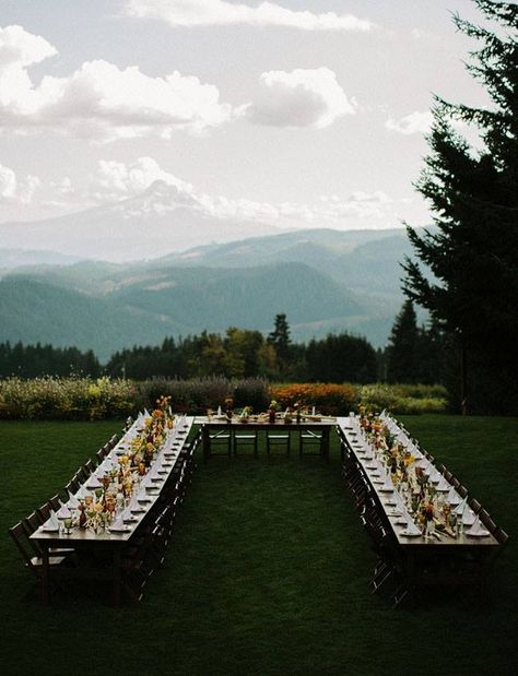 Wedding Table Layouts, Wedding Reception Seating, Reception Seating, Table Set Up, Oregon Wedding, Wedding Seating, Beautiful Mountains, Mountain Wedding, Green Wedding