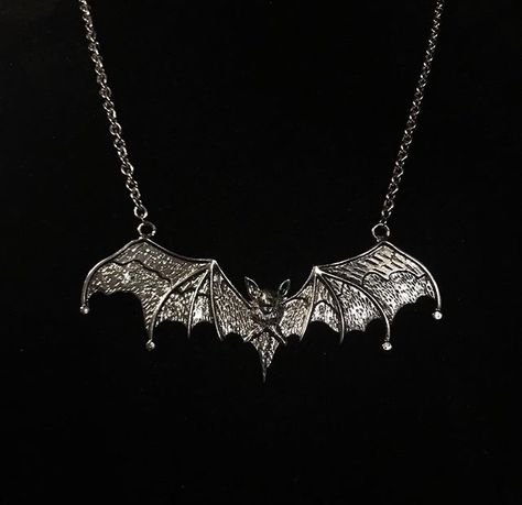 The Glass Coffin silver bat necklace Glass Coffin, Theme Pics, Fashionista Outfits, Bat Jewelry, Bat Necklace, Grunge Jewelry, Edgy Jewelry, Goth Jewelry, Charm Chain