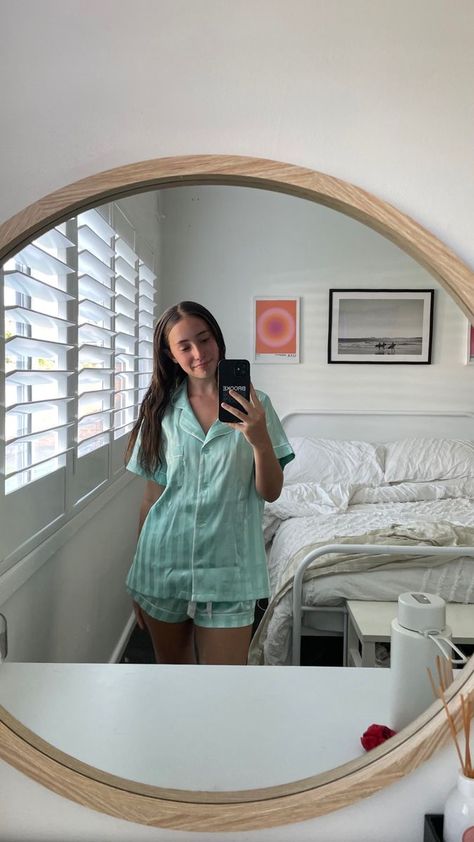 #comfystyle Peter Alexander Pjs Aesthetic, Room Inspo Basic Aussie, Basic Aussie Aesthetic, Basic Aussie Bedroom, Basic Aussie Girl Bedroom, Basic Girl Room, Basic Aussie Room, Basic Aussie Girl Room, Basic Aussie Girl Aesthetic