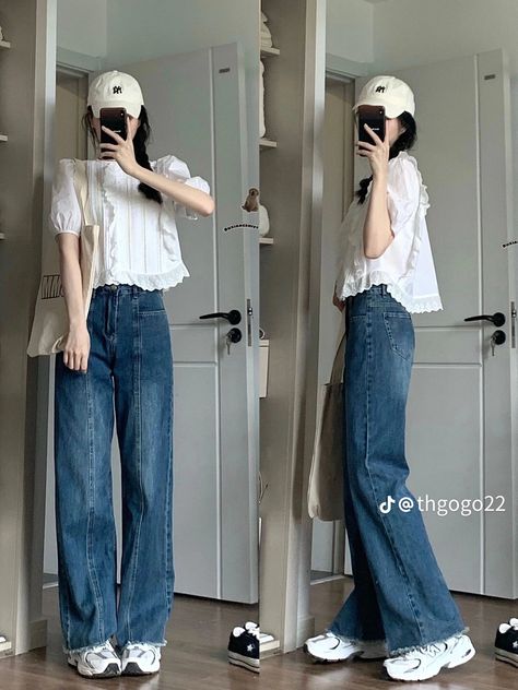 Korean Jeans Outfit, Simple Korean Outfits, Jeans Outfit Korean, Paris Outfit Ideas, Ootd Jeans, Jeans Korean, Simple Style Outfits, Jeans Outfit Women, Everyday Fashion Outfits