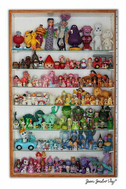 Collection Displays, Toy Display, 80s Toys, Childhood Toys, Hallway Ideas, Retro Toys, Electronic Toys, Shadow Boxes, Blast From The Past