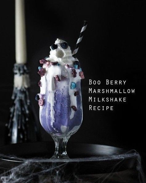 Boo Berry Cereal, Berry Tattoo, Boo Berry, Halloween Ice Cream, Cereal Dessert, Milkshake Recipe, Spooky Food, Milkshake Recipes, Halloween Drinks