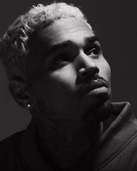 Chris Brown Photoshoot, Chris Brown Wallpaper, Chris Brown X, Chris Breezy, Chris Brown Pictures, Chris Brown Videos, Chris B, Breezy Chris Brown, Beard Fade