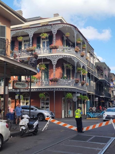 New Orleans Bar Exterior, New Orleans Bar, Japanese Dining Table, New Orleans Bars, New Orleans Architecture, Japanese Dining, Bar Exterior, Jazz Bar, Willow Creek