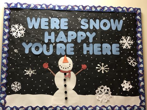 January Bulletin Board Ideas, Winter Bulletin Board Ideas, Winter Boards, Toddler Bulletin Boards, Winter Door Decorations Classroom, Winter Bulletin Board, Holiday Bulletin Boards, Christmas Bulletin Boards, Preschool Boards