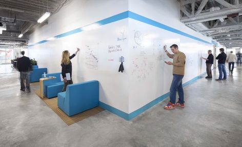 lXPeYLZ3T3m-D0UcBktLbw5pjf-85BmX_MVfd_-ZjbY Whiteboard Paint, Dry Erase Paint, Dry Erase Wall Calendar, Whiteboard Wall, Creative Office Space, Collaborative Workspace, Dry Erase Wall, Collaboration Space, Cool Office