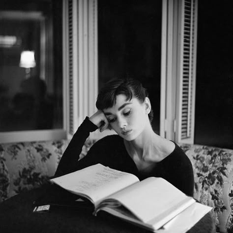 Audrey Hepburn, A Book, A Woman, Reading, Photography, Black