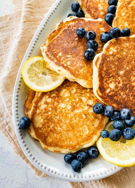 Lemon Ricotta Pancakes Recipe - Dinner, then Dessert Pancake Creations, Italian Pancakes, Pancakes Without Eggs, Ricotta Pancakes Recipe, Lemon Ricotta Pancakes Recipe, Fluffy Pancakes Recipe, Freeze Pancakes, Fluffy Pancake Recipe, Dinner Then Dessert