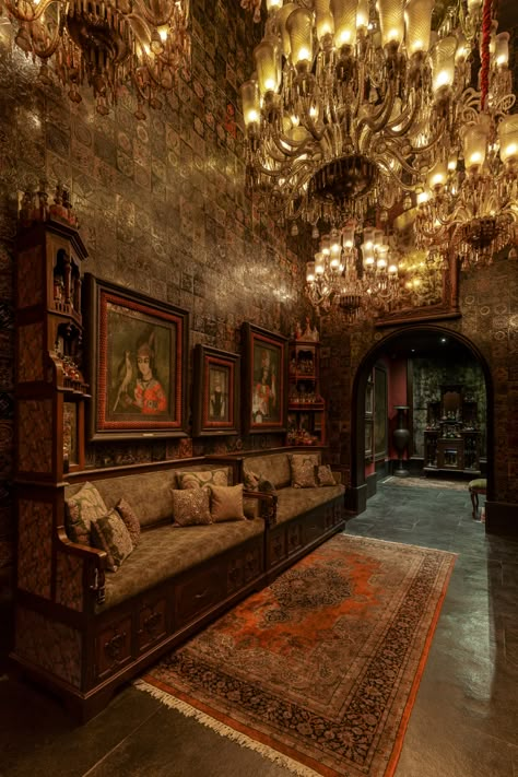 Sabyasachi Store, Antique Store Aesthetic, Gold Bengal, Royal Room, Royal Decorations, Royal Indian, Painted Tiles, Indian Interiors, Opulent Interiors