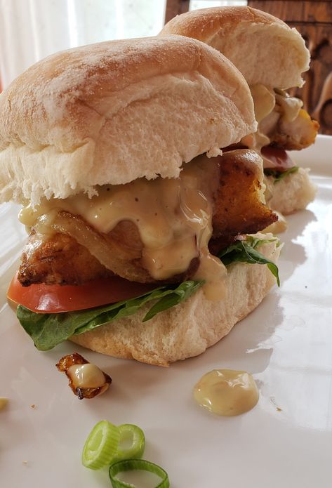 Southern Catfish Sliders Recipe - Southern Foodies Fried Catfish Recipes, Catfish Recipes, Fried Catfish, Slider Buns, Slider Recipes, Quick Lunch, Quick Lunches, Saute Onions, Fried Fish