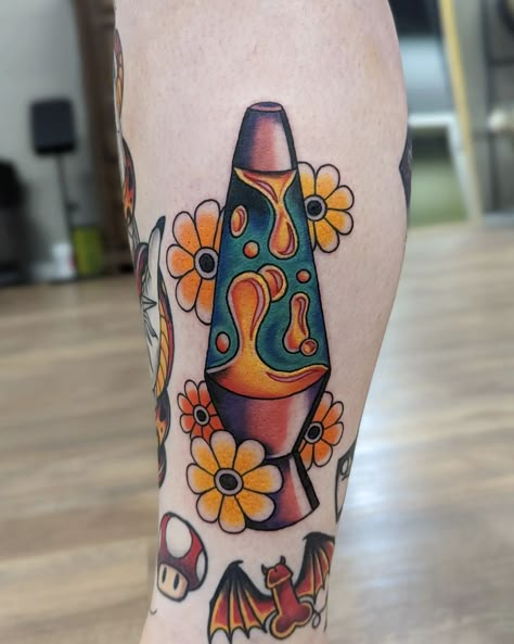 Groovy lil lava lamp for my gal 💛 • • #lavalamp #lavalamptattoo #traditional #traditionaltattoo #neotraditional #neotrad #colourtattoo… | Instagram Neo Traditional Space Tattoo, Spooky Lava Lamp Tattoo, Neo Traditional Tattoos For Women, American Traditional Lava Lamp Tattoo, Traditional Lava Lamp Tattoo, Groovy Tattoo Ideas, Hippie Tattoos For Women, 70s Inspired Tattoos, Lava Lamp Tattoo