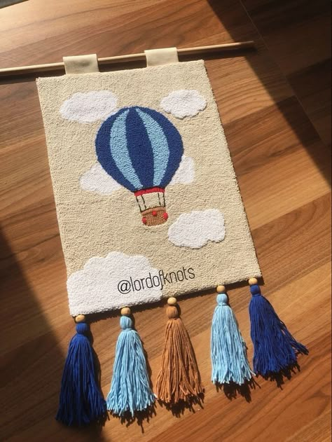 Punch Needle Hot Air Balloon, Punch Needle Nursery Decor, Nursery Punch Needle, Punch Needle Nursery, Punch Pano, Punch Wall, Yarn Art Projects, Weaving Loom Diy, Punch Needle Patterns