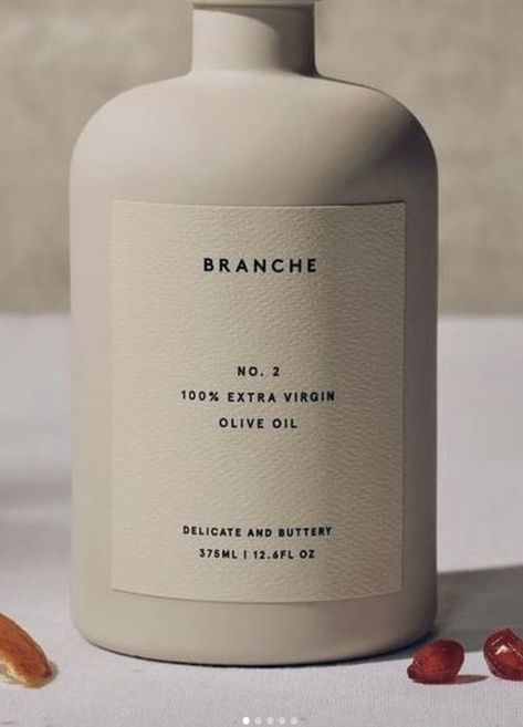 Aesop Packaging Design, Minimalist Product Packaging, Clean Label Design, Essential Oil Branding, Body Lotion Packaging Design, Soap Bottle Design, Luxury Label Design, Minimal Label Design, Minimalist Label Design