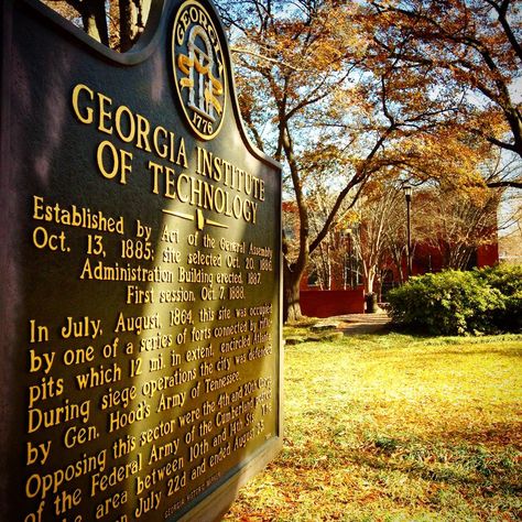 One of the advantages of Georgia Tech: the beautiful weather. A picture of a 70 degree day on campus in December. Georgia Tech Aesthetic, Admin Building, Ga Tech, 2023 Moodboard, Tech Girl, Tech Aesthetic, Georgia Tech Yellow Jackets, Trade School, Tech Lifestyle