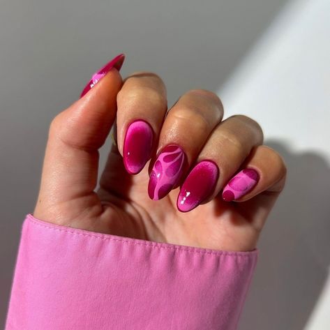 💅 thenaillologist 👈 Instagram Fuchsia Nails Design, Fuschia Nails, Fuchsia Nails, Pink Galaxy, Galaxy Nails, Nails Design, Nail Designs, Nails, Pink