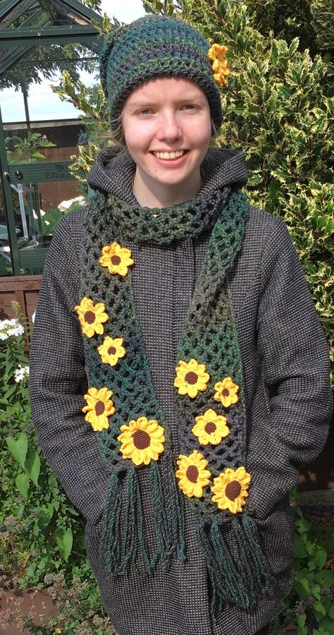 Crochet flower scarf