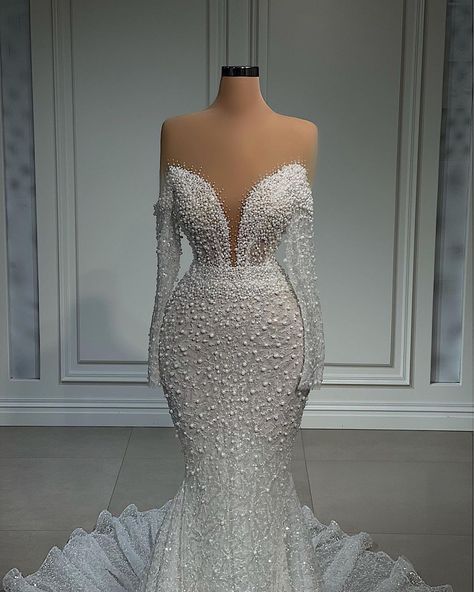 Mermaid Wedding Dress With Pearls, Wedding Dresses Lace Sparkle, Modern Glam Wedding Dress, Mermaid Bride Dress, Mermaid Bride Dresses, Wedding Frocks, Glam Wedding Dress, 2nd Wedding Dresses, Dresses Long Sleeves