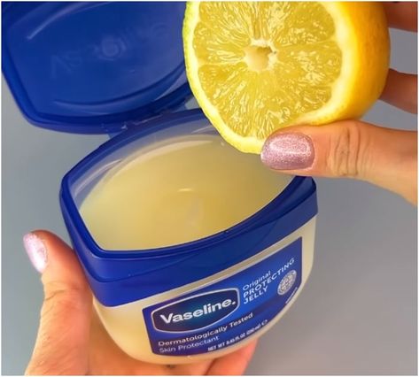 Mix Vaseline with lemon to save yourself hundreds of dollars every year Vaseline And Lemon, Vaseline And Lemon Juice For Face, Vaseline Benefits, Vaseline Diy, Vaseline Hacks, Vaseline For Face, Lemon Hacks, Benefits Of Vaseline, Tighten Neck