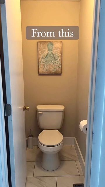 Small Toilet Decor, Small Half Bathroom, Second Bathroom, Small Downstairs Toilet, Small Bathroom Inspiration, Half Bathroom Remodel, Half Bathroom Decor, Toilette Design, Small Bathroom Diy