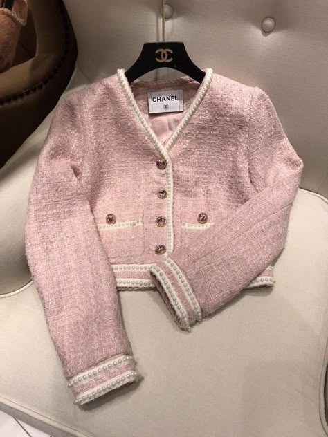 Chanel Tweed Outfit, Pink Tweed Set, Chanel Coats, Pink Korean, Tweed Fashion, Tweed Outfit, Chanel Tweed Jacket, Chanel Top, Fashion Fails