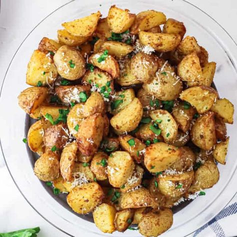 Yellow Potatoes Air Fryer, Crisp Potatoes, Gold Potato Recipes, Potatoes Air Fryer, Air Fryer Potatoes, Fried Potatoes Recipe, Creamer Potatoes, The Cookie Rookie, Cookie Rookie