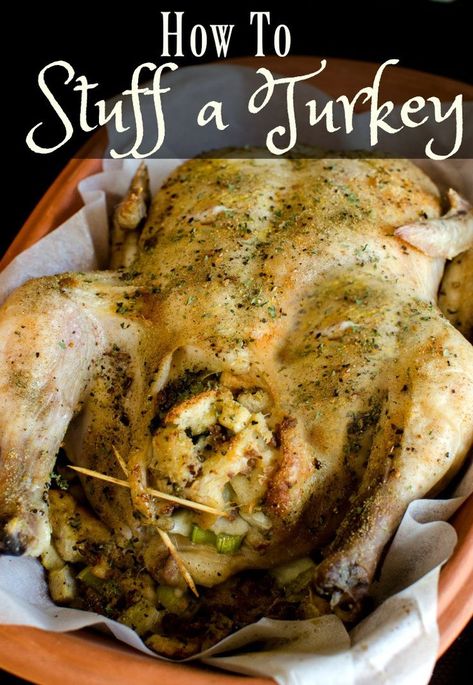 Stuff A Turkey, Turkey Giblet Gravy, Roasting Turkey, Gravy Turkey, Cooking The Perfect Turkey, Turkey Giblets, Giblet Gravy, Thawing Turkey, Classic Turkey