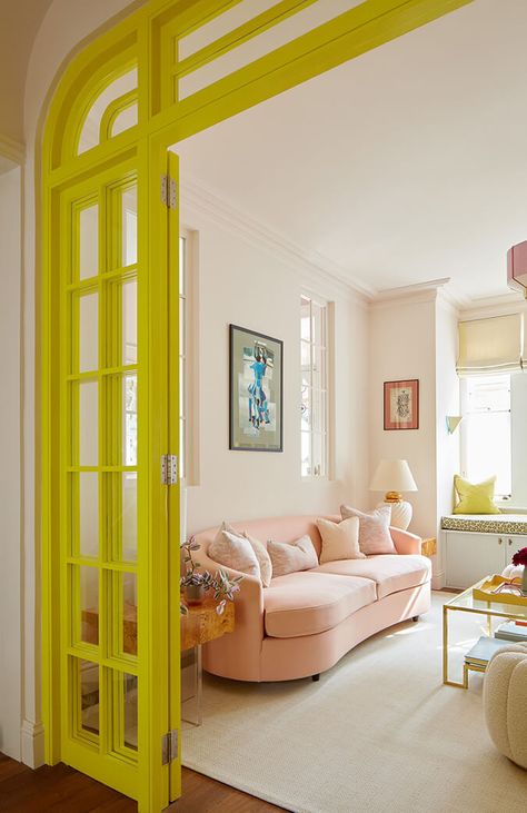 Yellow Door, Dream House Decor, Dream Home Design, Home Fashion, 인테리어 디자인, House Inspiration, Home Decor Inspiration, Doors Interior, House Colors