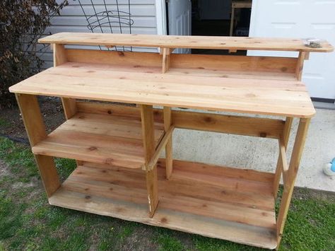 How to: Make an Outdoor Bar and Grilling Prep Station | Man Made DIY | Crafts for Men | Keywords: DIY, entertaining, grilling, kitchen Outdoor Bar And Grill, Cedar Fence Pickets, Diy Outdoor Bar, Prep Table, Outdoor Kitchen Countertops, Tiki Bars, Bar Exterior, Outdoor Kitchen Appliances, Pool Bar