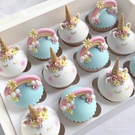 Kue Fondant, Savory Cakes, Salty Cake, Magic Cake, Unicorn Cupcakes, Fondant Silicone Molds, Coconut Cake, Pumpkin Cake, Unicorn Cake