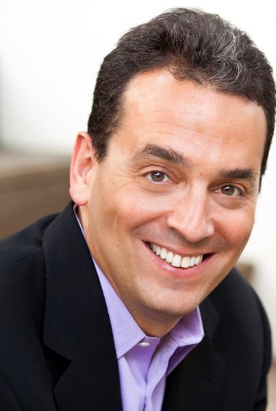 Daniel Pink Says That In Today's World We're All Salespeople -- Forbes Hs Classroom, Daniel Pink, Susan Cain, Gretchen Rubin, Genius Hour, Sales Coaching, Servant Leadership, Pink Travel, Book Festival