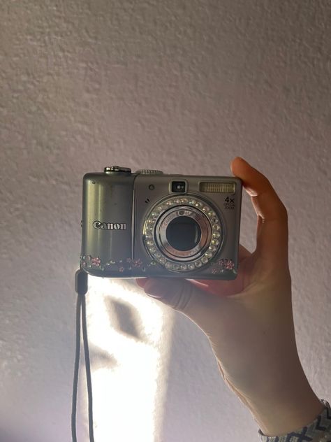 Decorated Disposable Camera, Decorated Camera Aesthetic, Bedazzled Digital Camera, Digital Camera Aesthetic Decorated, Decorate Digital Camera, Bedazzled Camera, Y2k Camera Aesthetic, Digital Camera Decorated, Decorated Camera