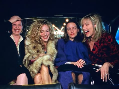 Miranda Hobbes, Charlotte York, Samantha Jones, I Love Cinema, City Outfits, City Vibe, My Signature, And Just Like That, Mode Inspo