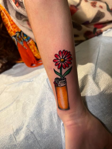 Billy strings red daisy tattoo Billy Strings Tattoos, Red Daisy Tattoo, Billy Strings, Daisy Tattoo, Red Daisy, Tatting, Body Art, Tattoo Ideas, Tattoo Designs