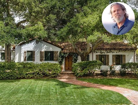 Updated Ranch House Interior, Celebrity Mansions, Montecito California, Best Actor Oscar, Brick Ranch, Jeff Bridges, Casas Coloniales, Rural Retreats, Spanish Style Homes