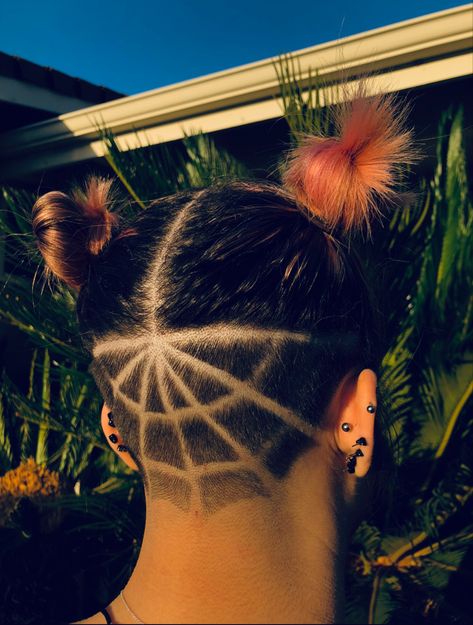 Halloween Undercut Designs, Halloween Undercut, Spiderweb Undercut, Neat Hairstyles, Undercut Hair Designs, Undercut Hairstyle, Hair Couture, Undercut Designs, Couture Hairstyles