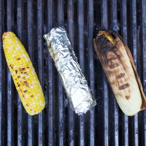 How to grill corn on the cob: The best ways to cook corn on a grill How Long To Grill Corn On The Cob, Grill Corn In Husk, Bbq Corn On The Cob, Grilled Corn On Cob, How To Grill Corn, Grilling Corn, Grill Corn On The Cob, Cooking Sweet Corn, Cooking Corn