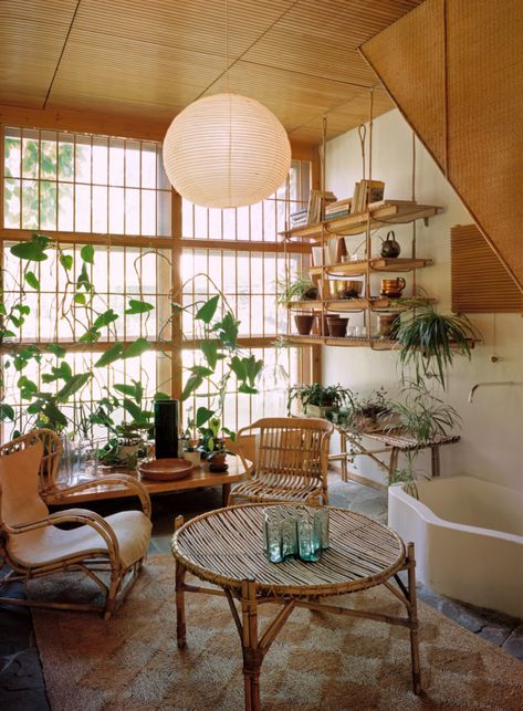 Villa Mairea, Lots Of Plants, 30 August, Interior Minimalista, Surf Shack, 아파트 인테리어, Plywood Furniture, Boho Interior, Boho Home