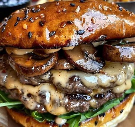 Mushroom And Swiss Burger, Mushroom And Swiss, Burger Sliders Recipes, Swiss Burger, Mushroom Swiss Burger, Mushroom Burgers, Sliders Recipes, Mushroom Burger, Burger Sliders