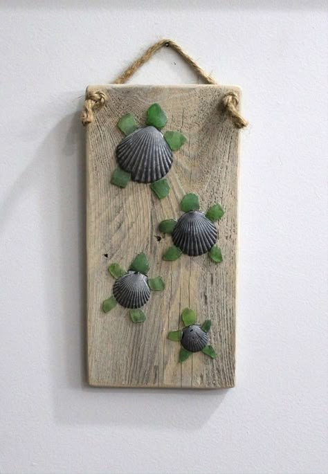 Seashell Art Diy, Beach Themed Crafts, Sea Glass Art Projects, Beach Glass Crafts, Seashell Projects, Glass Art Projects, Beach Glass Art, Sea Crafts, Shell Crafts Diy