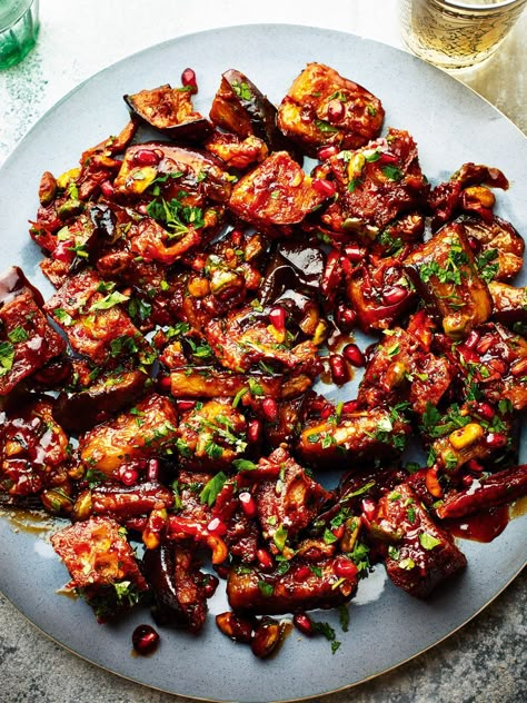 Pomegranate and Aubergine Salad with Harissa and Sun-Dried Tomatoes Sabrina Ghayour, Guest Recipes, Arabisk Mad, Aubergine Salad, Salsa Guacamole, Country Bread, Nigella Lawson, Sun Dried Tomatoes, Eggplant Recipes