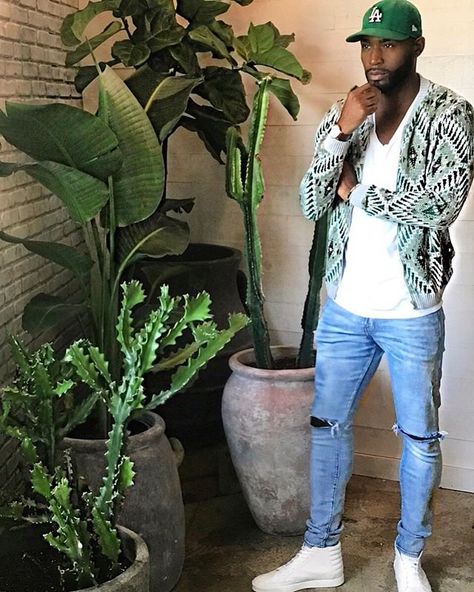 Karamo Brown Style, Karamo Brown, Art Fashion Clothes, Jacket Inspiration, Sophisticated Casual, Black Male Models, Queer Eye, Black Men Fashion Swag, Statement Jacket