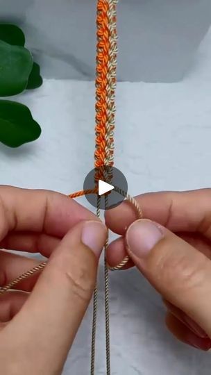 468K views · 6.9K reactions | Simple but beautiful bracelet tying instructions #DIY #craft #diy | Craft 1 Minute | Craft 1 Minute · Original audio Bracelet Tying, Beading Techniques, Macrame Ideas, Macrame Jewelry, Craft Diy, Quilt Sewing, Diy Bracelets, Beautiful Bracelet, Fun Crafts