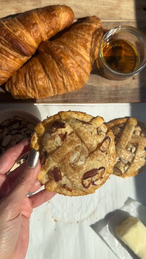 Almond Croissant-Inspired Mini Pies - Dee & Sweets Cake Whipped Cream Frosting, Moist Almond Cake, Almond Tart Recipe, Cake Whipped Cream, Almond Filling, Almond Croissants, Mini Pie Recipes, Sweet Whipped Cream, Kitchen Staples