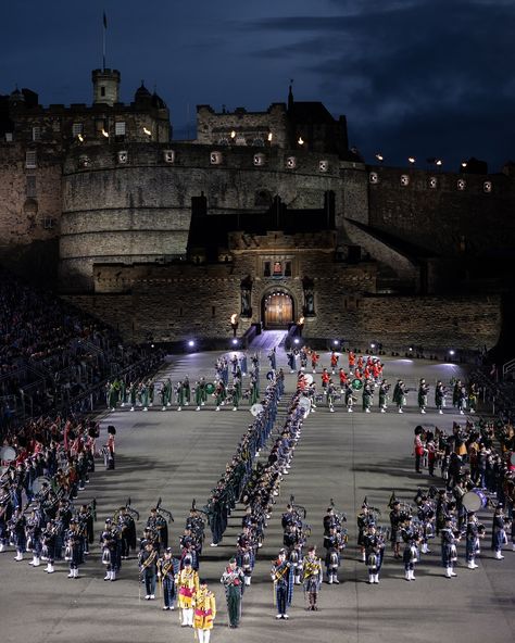 Snaps from the Royal Edinburgh Military Tattoo 🇬🇧 @edinburghtattoo And @edinburghcastle looking absolutely spectacular in any light 🌅 What’s your favourite snap? 📷 *swipe to see the special guest of the evening! Previously gifted experience #edinburgh #edinburghcity #visitedinburgh #edinburghmilitarytattoo #scotland #visitscotland #edinburghphotographer Edinburgh Military Tattoo, Military Tattoo, Visit Edinburgh, Military Tattoos, Edinburgh City, Visit Scotland, Edinburgh Castle, Edinburgh Scotland, Special Guest