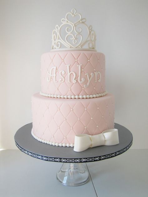 Pink Princess Cake, Pink Princess Cakes, Princess Birthday Cake, Crown Cake, Cupcakes Decorados, Childrens Birthday Cakes, White Princess, Princess Cake, Girl Cakes